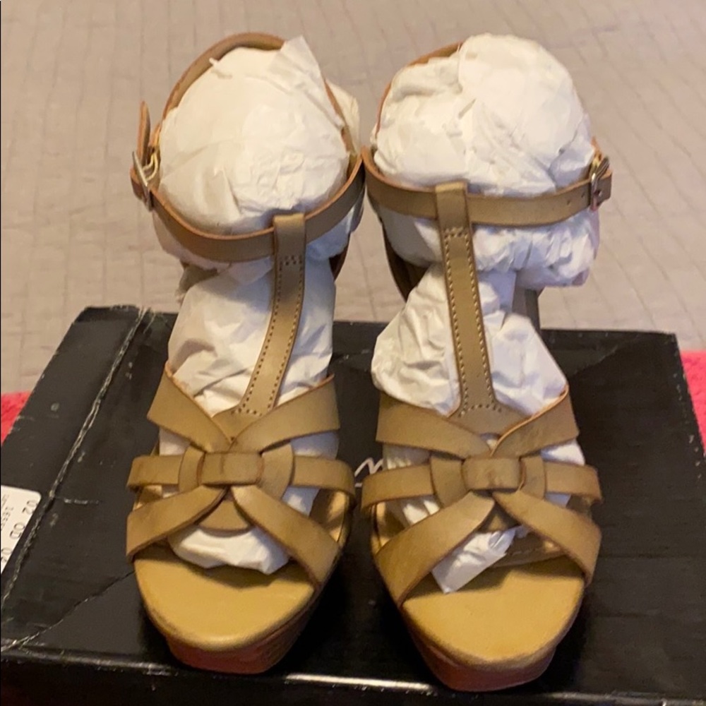 Strappy Tan Sandal